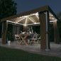 Prieel Met Gordijn En Led-Lichtslinger