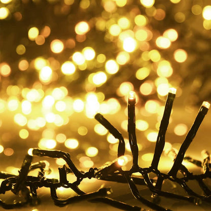 Lichtslinger Cluster Met 3000 Led's Pvc Warmwit En Donkergroen